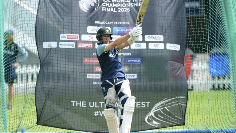 Britain_Cricket_Australia_Nets_59775.jpg