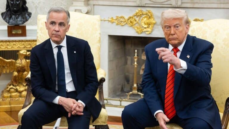 CARNEY-TRUMP-27_1746556450303_1751122762044.jpg