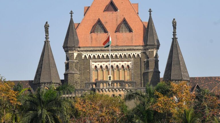IMG_Bombay_High_Court_2_1_59DCPNA5.jpg