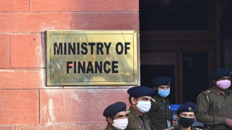 NKV-FinanceMinistry.jpg